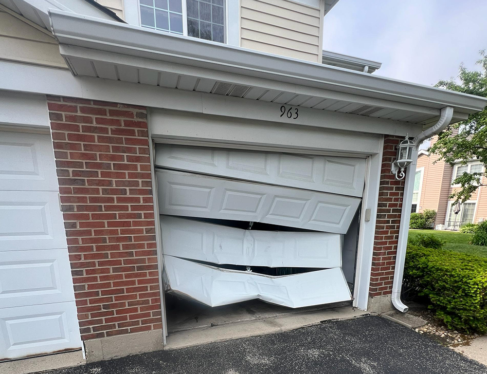 Emergency garage door repair